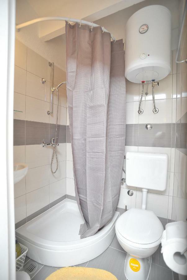 Apartments Sonia & Ana Трогир Экстерьер фото