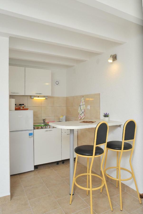 Apartments Sonia & Ana Трогир Экстерьер фото
