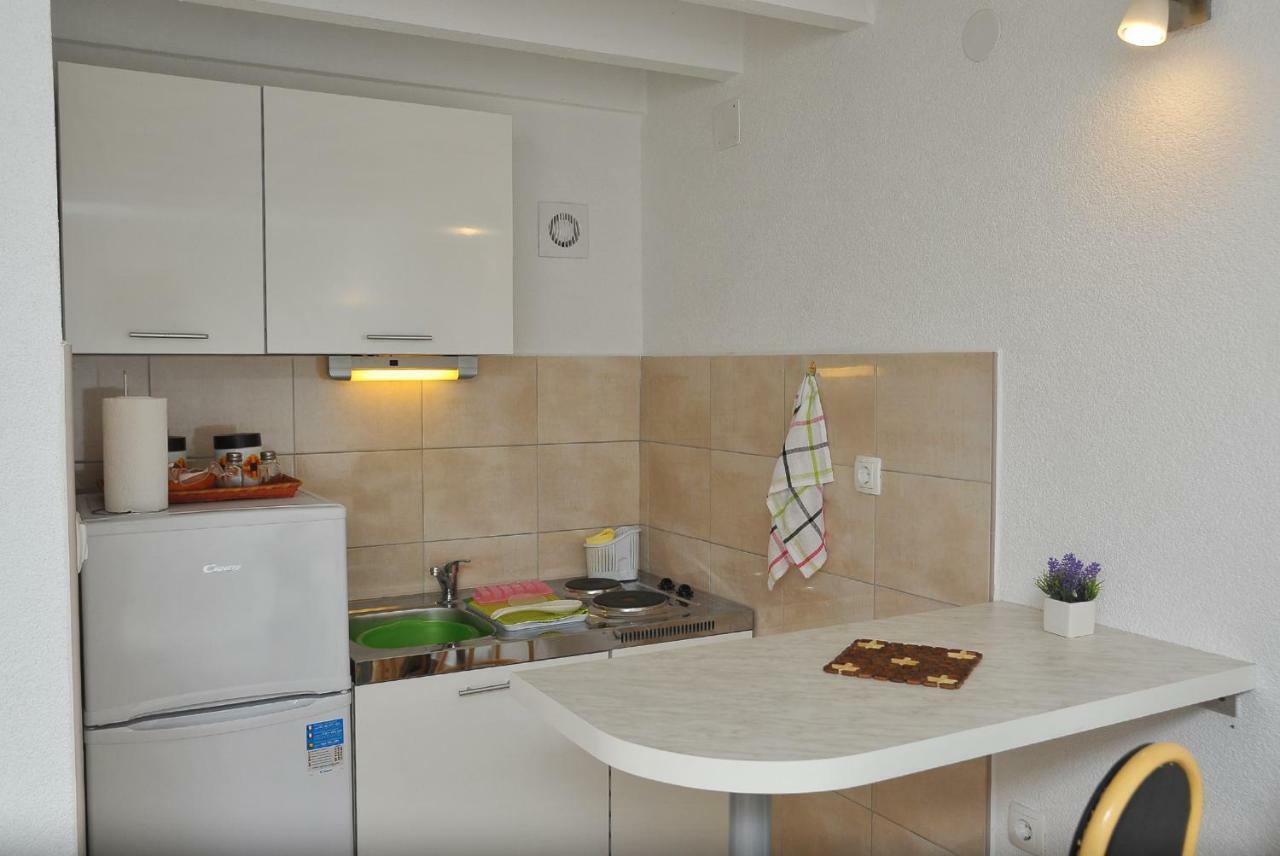 Apartments Sonia & Ana Трогир Экстерьер фото